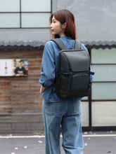 将图片加载到图库查看器,Tramp Mini後背包