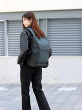 将图片加载到图库查看器,Tramp後背包